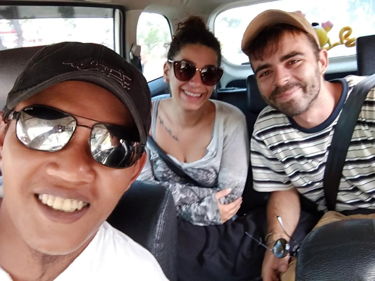 Javalindra Homestay Tour And Travel Banyuwangi  Esterno foto